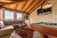 Villa Nikolina ZadarVillas - Pools