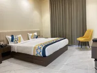 Hotel Anant Resort - parking
