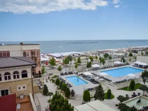 Iaki Conference & Spa Hotel