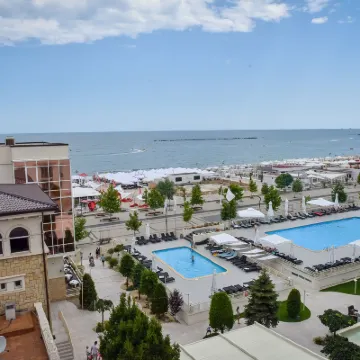 Iaki Conference & Spa Hotel Hotels near Mamaia Beachfront