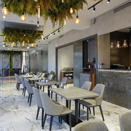 Dynasty Hotel & SPA