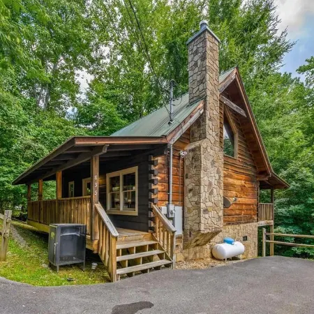 Sunrise Woods Retreat