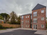 The Ulsterville Residences - Free on-Site Parking Hotels near Park Centre