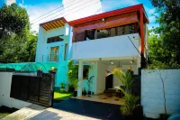 Nelinsa Residence