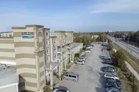 Living Stone Golf Resort - Parkplatz