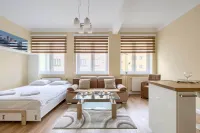 스튜디오 탐카 Monument to the Ghetto Heroes 주변 호텔