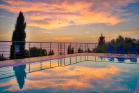 Panoramic Sunset - Pools
