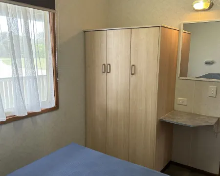 Big4 Long Jetty Caravan Park Hotels in Foster