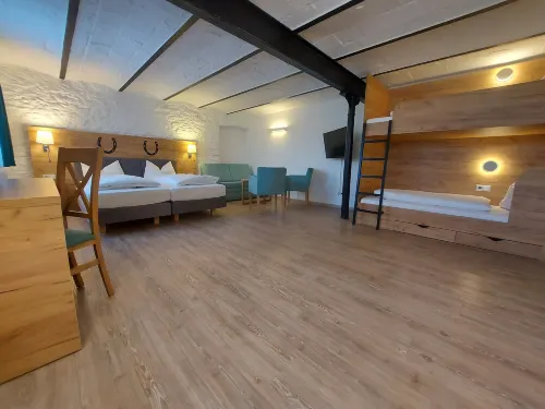 Allgäu Meadow Ranch Hotel a Scheidegg
