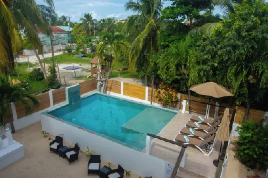 Treetops Hotel Hotels in 