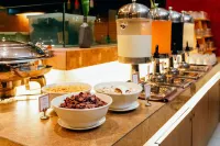Prima Hotel Pattaya - breakfast