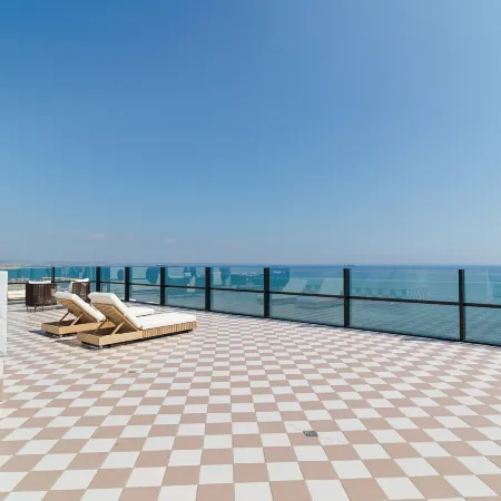 LIV Mackenzie Beach Suites