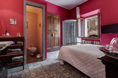 Vedetta Townhouse - camere e appartamenti nel centro storico by Be Vedetta Hotel in zona Rocca Pisana