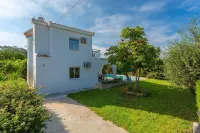 Sun Beach Villa Tria Large Private Pool Walk to Beach A C Wifi Car Not Required - 2282