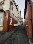 Cherry Property - Hornby Road Hotels in Greenhalgh-with-Thistleton