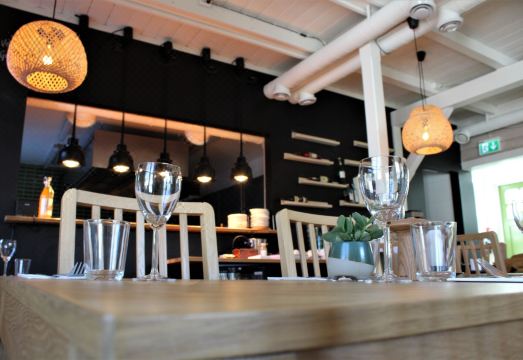 엘리아센 로르부어 이미지