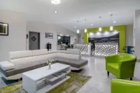 Quality Inn & Suites Albany Corvallis Hotels in Linn County