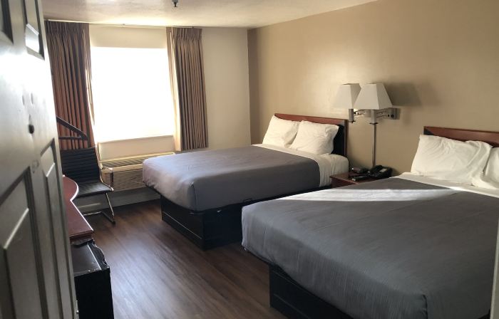 Ameri-Stay Inn & Suites