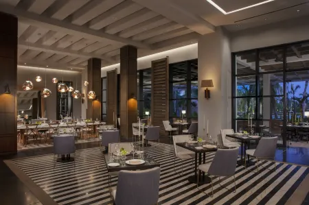 Impression Moxche by Secrets Отели рядом с достопримечательностью «Плайя Пунта Эсмеральда»