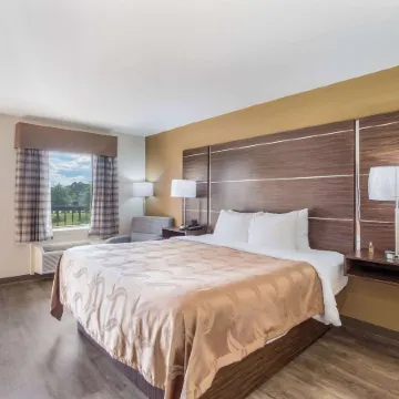 Quality Inn & Suites