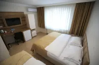 Evim Butik Hotel - parking