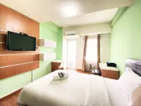 Minimalist Studio Apartment at Oxford Jatinangor Hotels in Jatinangor