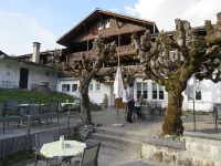 Gasthof Bären Hotels in Iseltwald