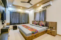 FabHotel Viva House - Talegaon Hotels in Waki Tarf Wada