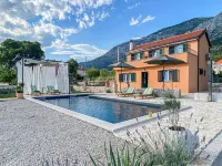 Villa Vinka
