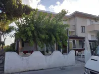 Spacious Double Room Beside the Sea - Pensions