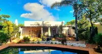 African Roots Guest House - Rooftop Pools
