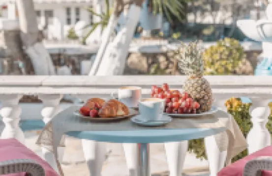 Dibellee Mykonos Studios Hoteles cerca del Aeropuerto Internacional de Mykonos