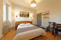 Contact Hôtel du Commerce et Son Restaurant Côte à Côte Hotels in Autun