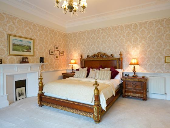 The Townhouse