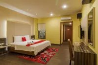 RedDoorz Plus Near Dunia Fantasi Ancol Hotels in North Jakarta