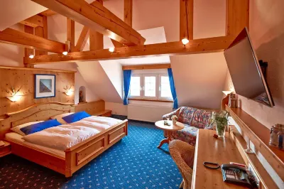 Hotel Und Restaurant Bommersheim Hotel dekat Burg Kronberg