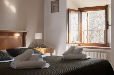 Corte Malaspina Hotels in Sona
