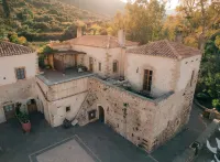 Kinsterna Hotel Hotel a Plitra