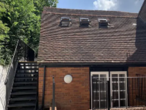 The Chequers Inn Hotels in Amersham