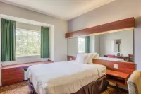 Trident Inn & Suites, Baton Rouge Hotels near A. Z. Young Park