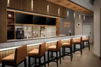 Hyatt Place Denver Cherry Creek فنادق في غليندال