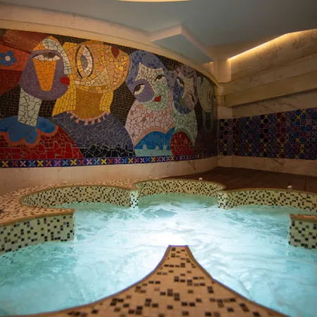 Bougainville Bay Hotel