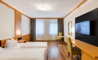 Sporthotel Kurz Hotel a Neutal