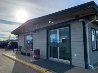 Howard Johnson by Wyndham Grande Prairie Hotels in Grande Prairie