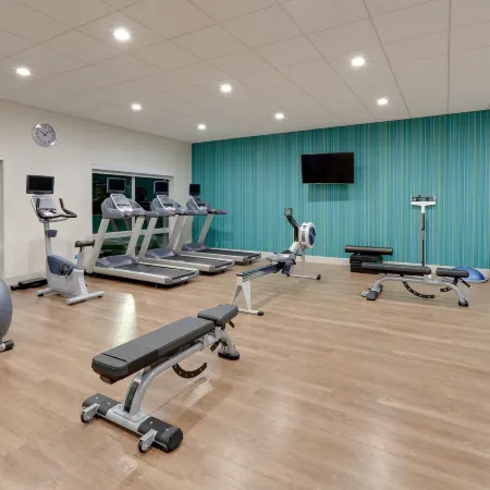 Holiday Inn Express & Suites DALLAS NW HWY - LOVE FIELD by IHG