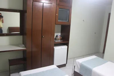David Plaza Hotel