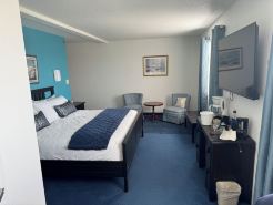 The Wilshire Inn