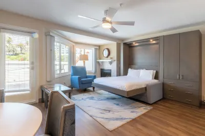 San Clemente Cove Resort Hotels in der Nähe von Sunglass Hut