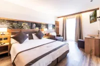 Lady Maria Hotel Wellness & Resort Hotels in Cavareno