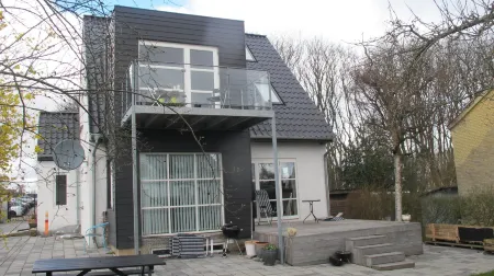 Guesthouse Sharon Suite Отели в г. Орхус